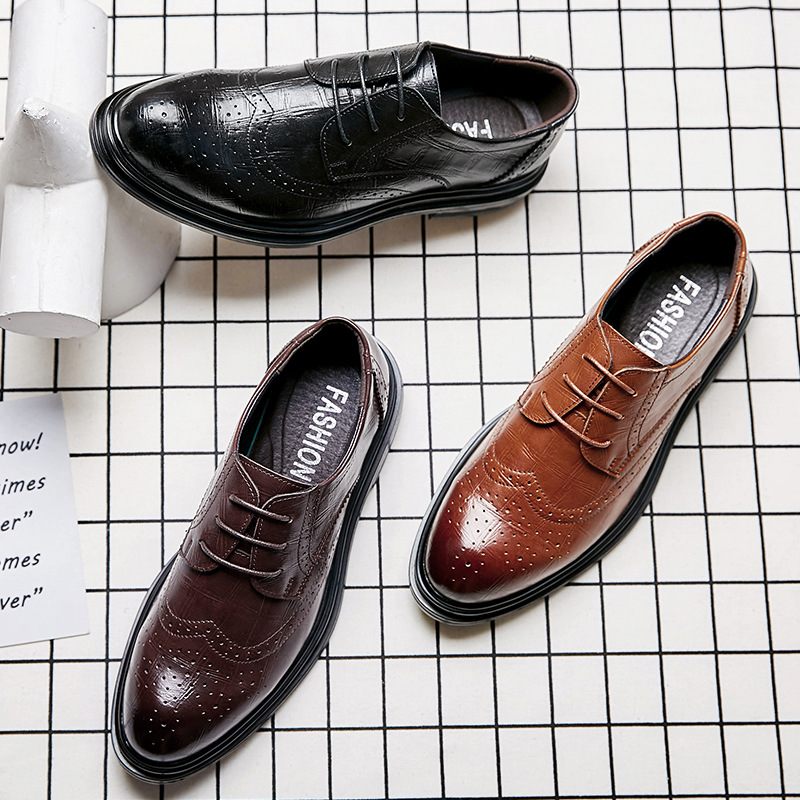 Pánske Spoločenské Topánky Šaty Nová Jarná Mládež Čierna Business Casual Trend Brogue Vyrezávané