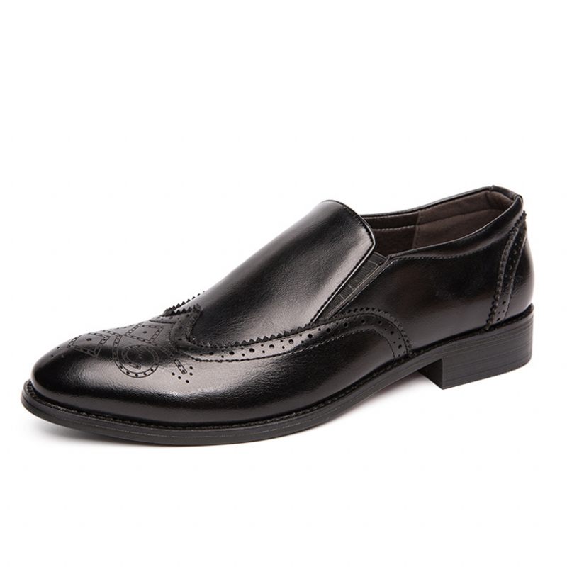 Pánske Topánky So Špicatou Špičkou Nové Brogue Vyrezávané Slip On Trendy So 2023