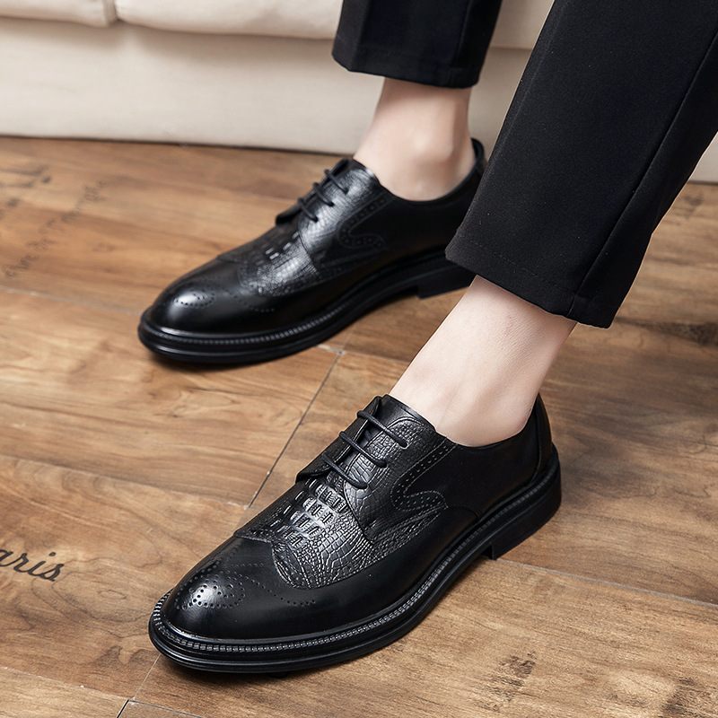 Brogue Topánky Šaty Pánske Kvetinové Vnútorné Zvýšené Retro Obchodné Špicaté Trendy Svadobné Ležérne