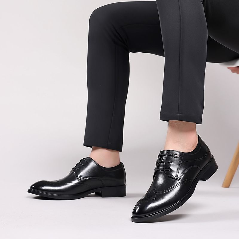 Brogue Topánky Vyrezávané Pánske Trendy Retro Nové Neformálne Šaty So Špicatou Špičkou Kožené Čierne Obchodné Svadobné Pre Mužov